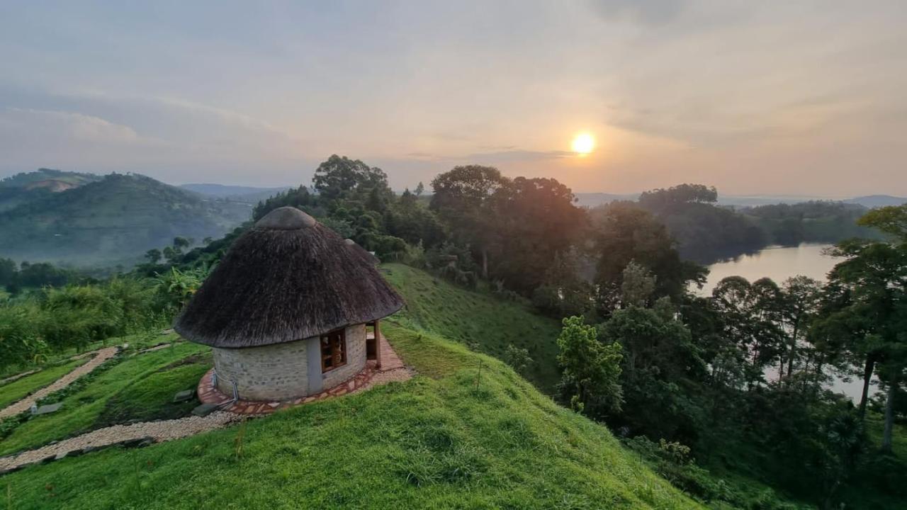 Lake Nyamirima Cottages Fort Portal Buitenkant foto