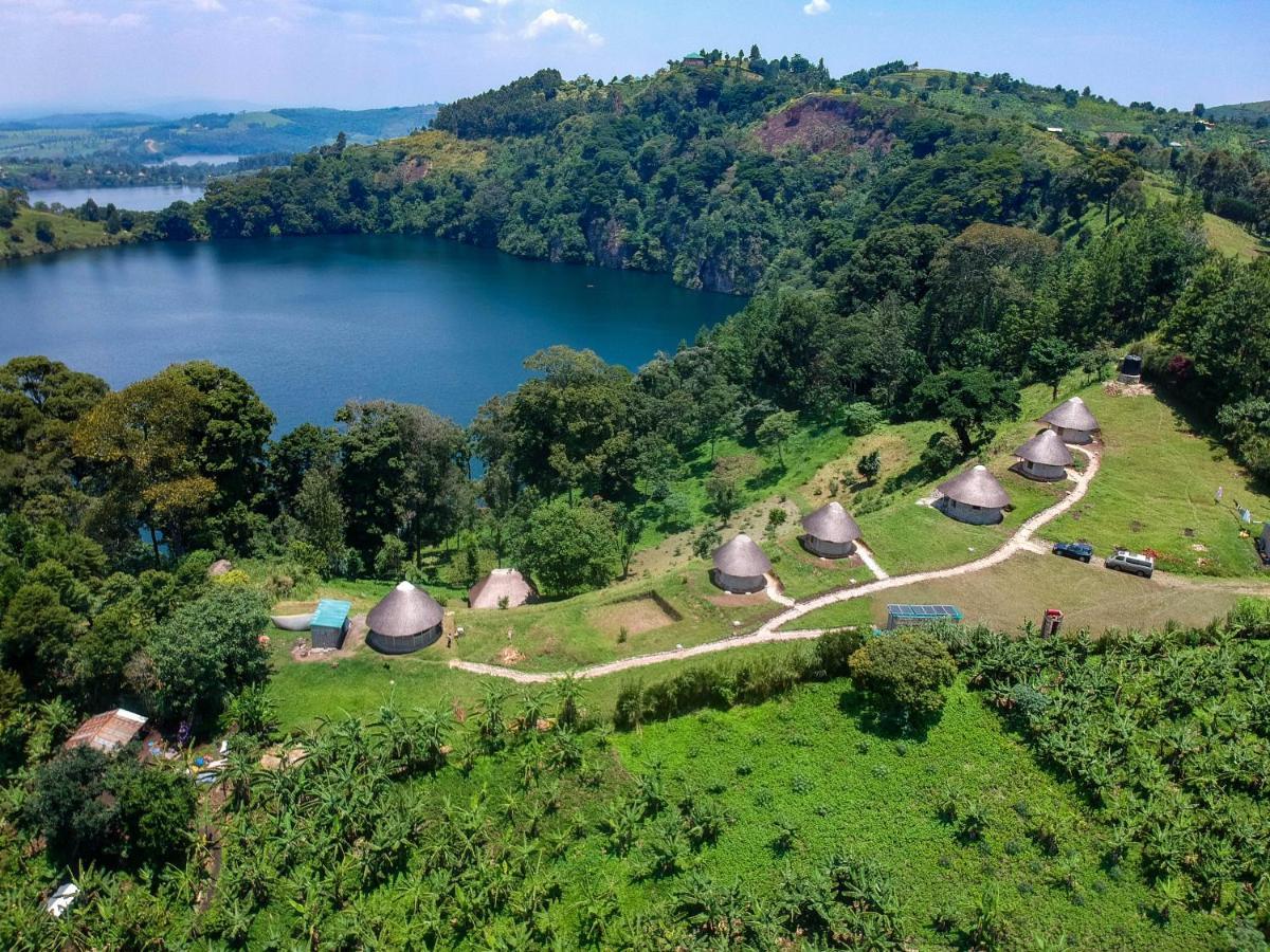 Lake Nyamirima Cottages Fort Portal Buitenkant foto